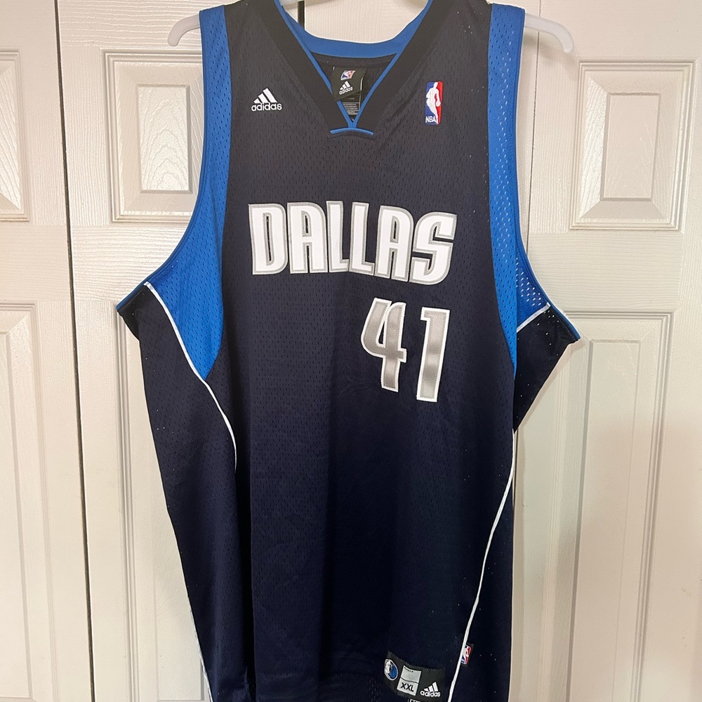 Adidas Dallas Mavericks Basketball Jersey - Navy and White - Dirk Nowitzki